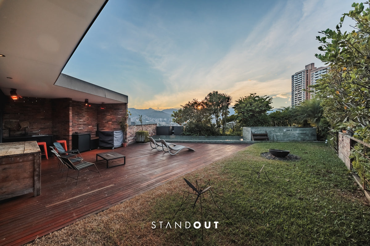 Penthouse Dúplex Sector Provenza 3 BR con Terraza y Jacuzzi