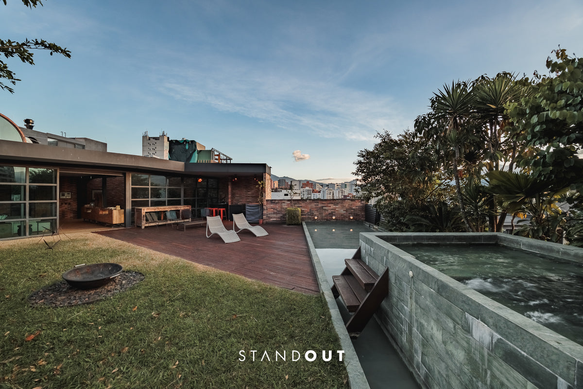 Penthouse Dúplex Sector Provenza 3 BR con Terraza y Jacuzzi