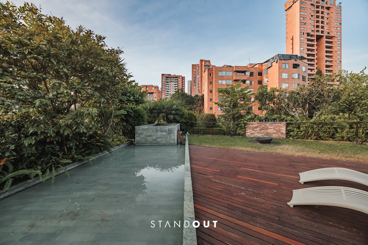 Penthouse Dúplex Sector Provenza 3 BR con Terraza y Jacuzzi