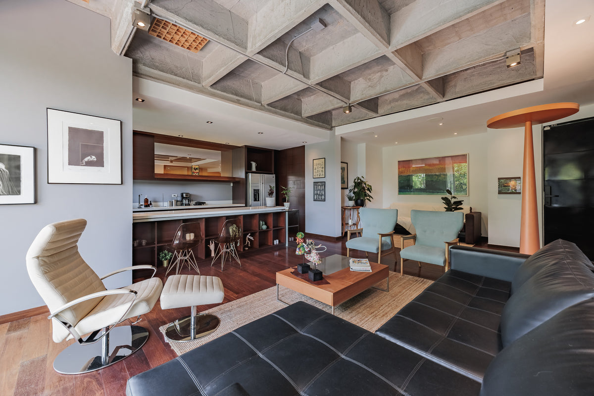 Apartamento 1BR con Terraza y Jacuzzi en Las Lomas, a 5 Min de Provenza