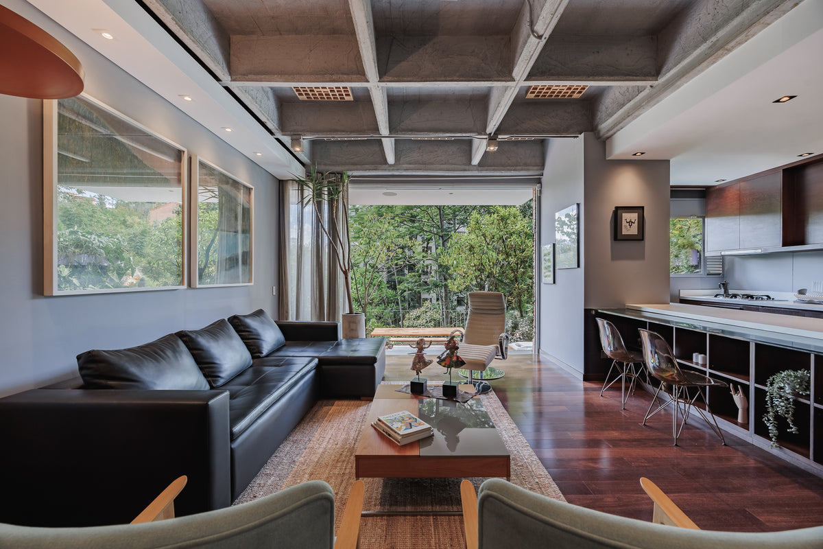 Apartamento 1BR con Terraza y Jacuzzi en Las Lomas, a 5 Min de Provenza