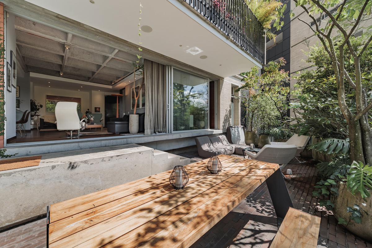 Apartamento 1BR con Terraza y Jacuzzi en Las Lomas, a 5 Min de Provenza