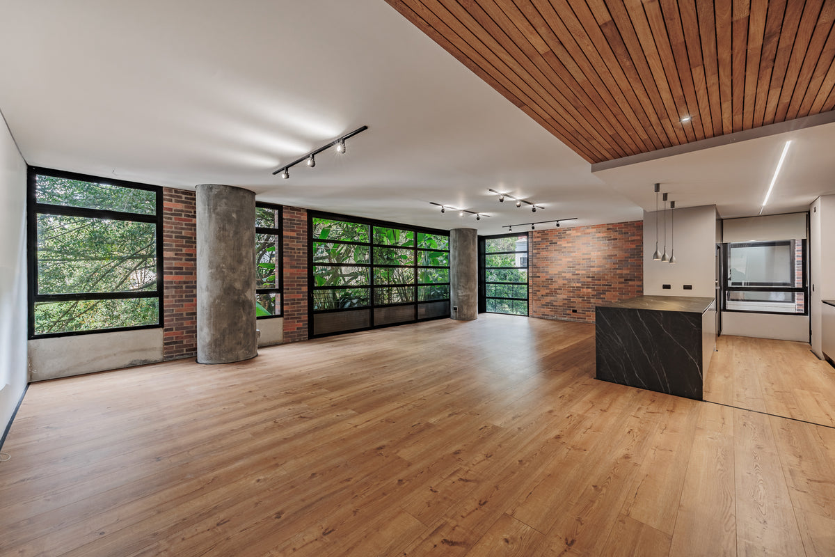 Apartamento en El Poblado, Club Campestre | 202 m² con estudio y acabados premium