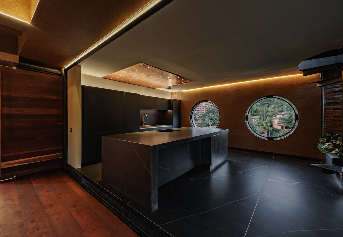 Penthouse en El Tesoro El Poblado 400 m² con terraza, jacuzzi y vista verde