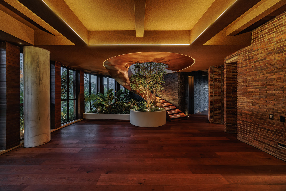 Penthouse en El Tesoro El Poblado 400 m² con terraza, jacuzzi y vista verde