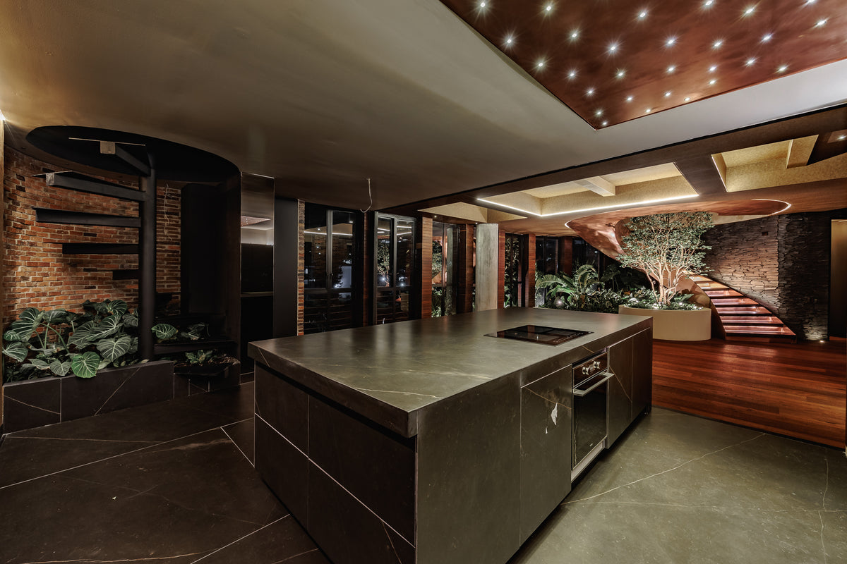 Penthouse en El Tesoro El Poblado 400 m² con terraza, jacuzzi y vista verde