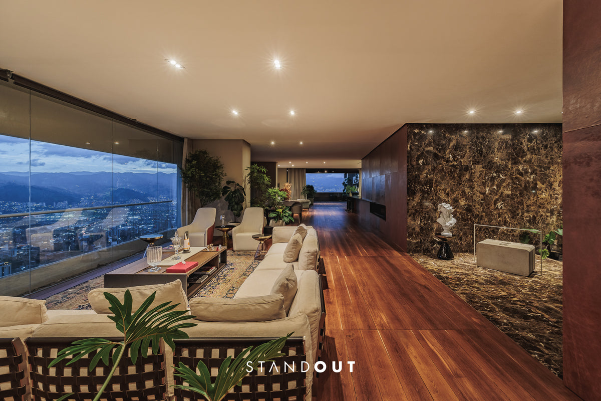 Penthouse con la mejor vista de Medellín con terrazas & A/C 3 BR