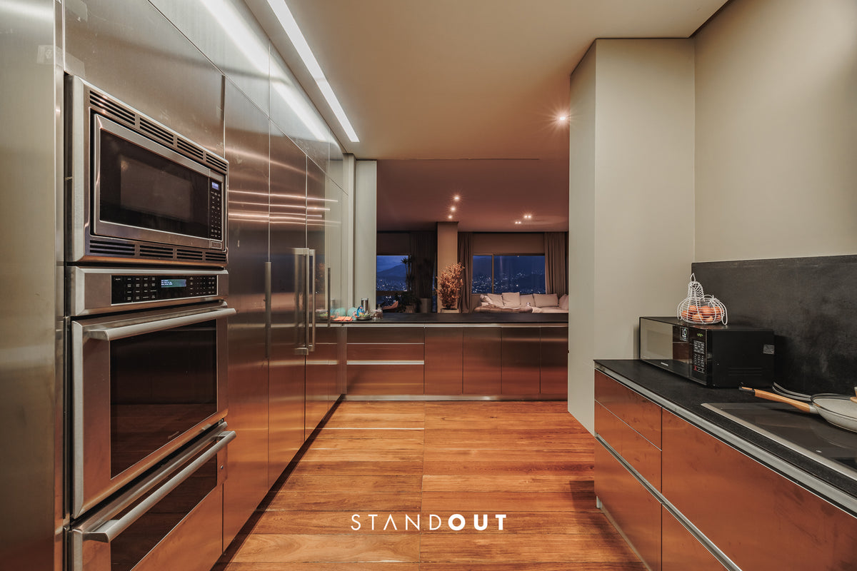 Penthouse con la mejor vista de Medellín con terrazas & A/C 3 BR