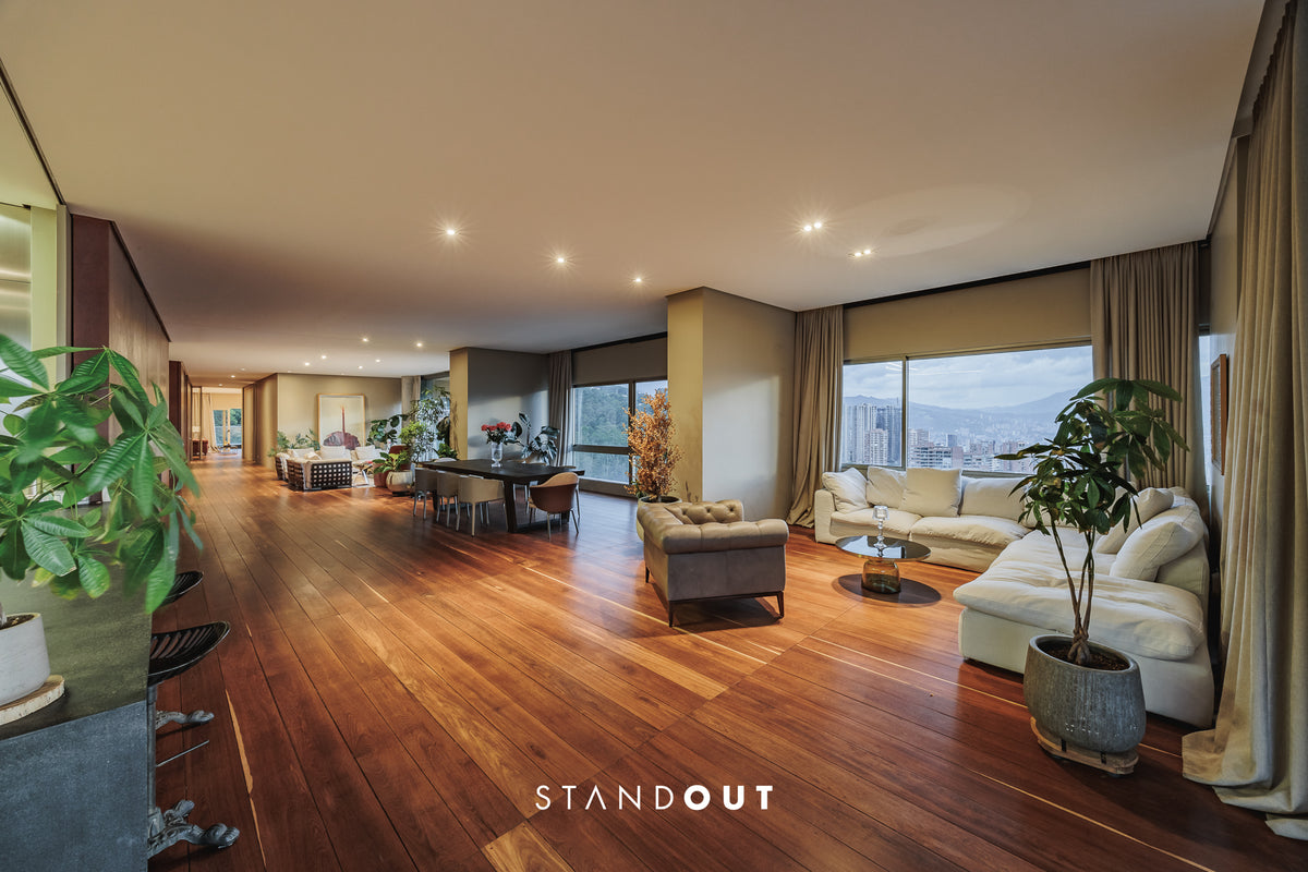 Penthouse con la mejor vista de Medellín con terrazas & A/C 3 BR