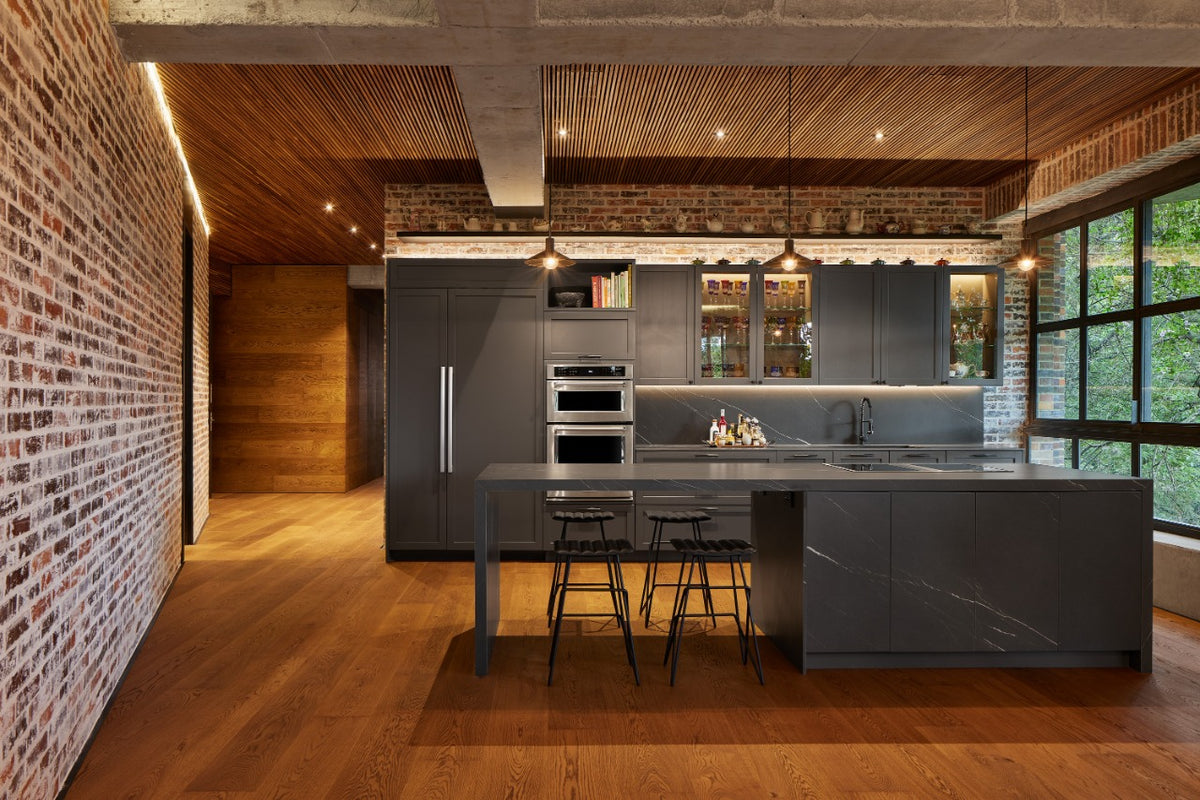 Boutique Apartment Provenza Sector Upstairs 3 BR