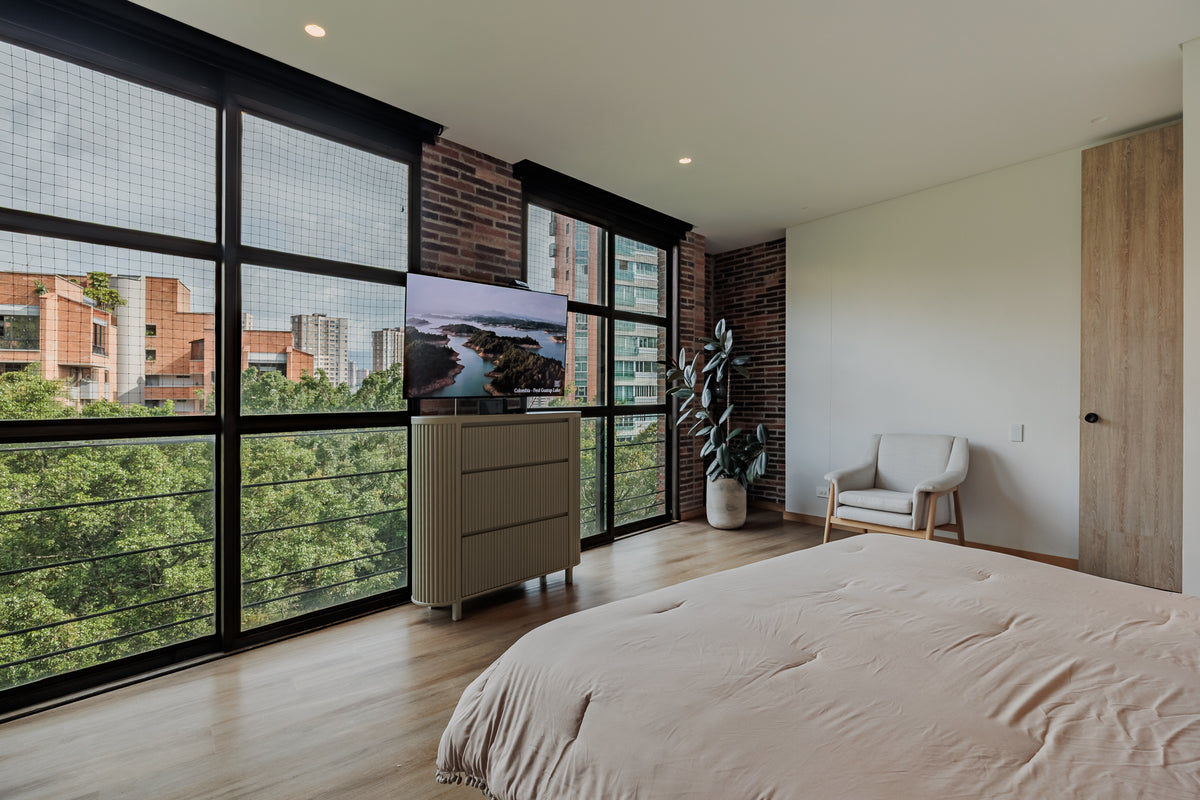 Apartamento de Diseño con Vista Verde en Las Lomas 3 BR