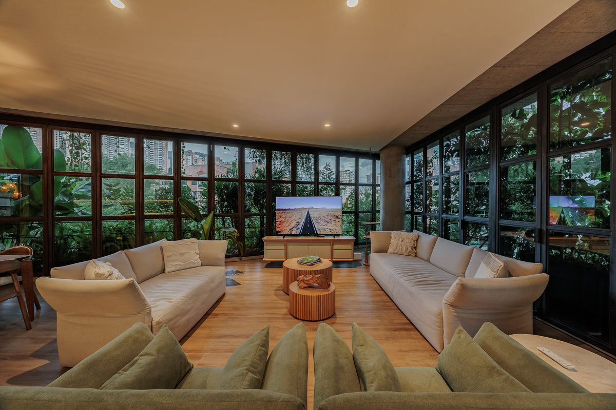 Apartamento de Diseño con Vista Verde en Las Lomas 3 BR