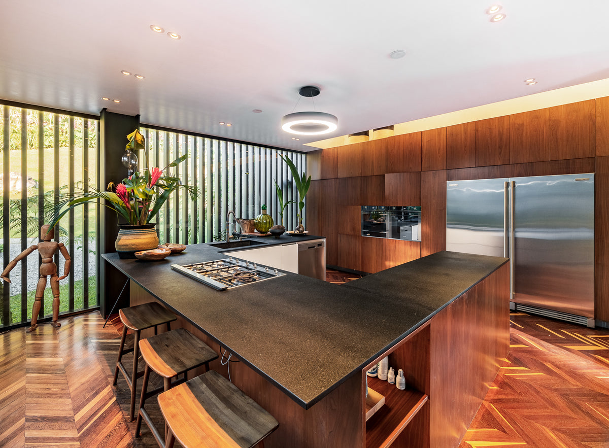 Casa con Lote independiente en Condominio Privado en el Poblado| 8.900 m² de Lote