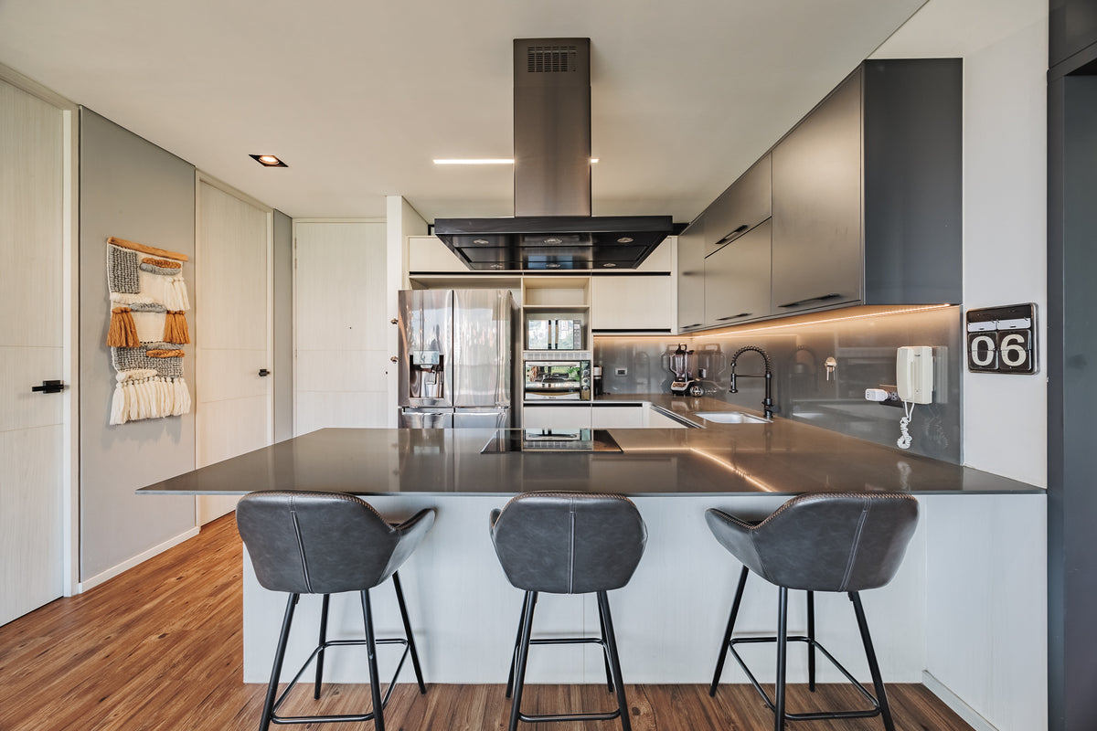 Amplio Apartamento con A/C & Balcón con vista Panorámica Sector Milla de Oro 1 BR