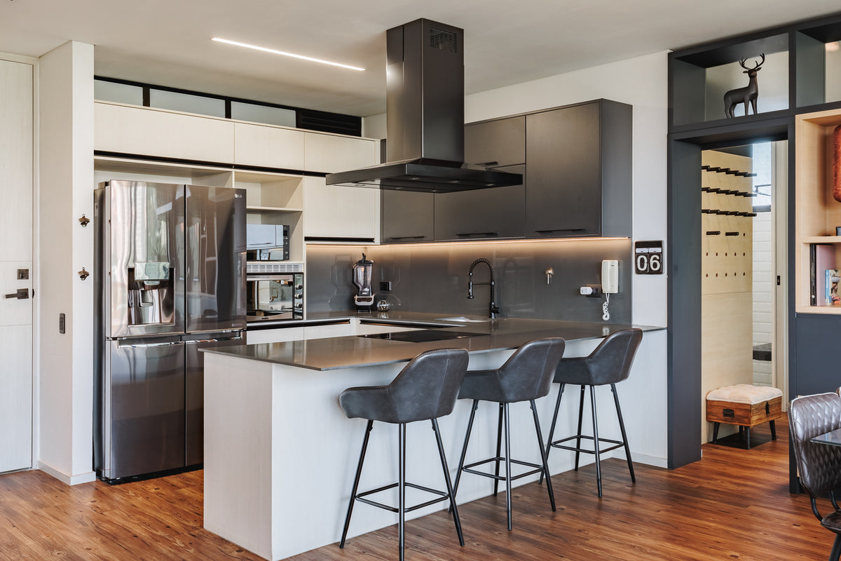 Amplio Apartamento con A/C & Balcón con vista Panorámica Sector Milla de Oro 1 BR