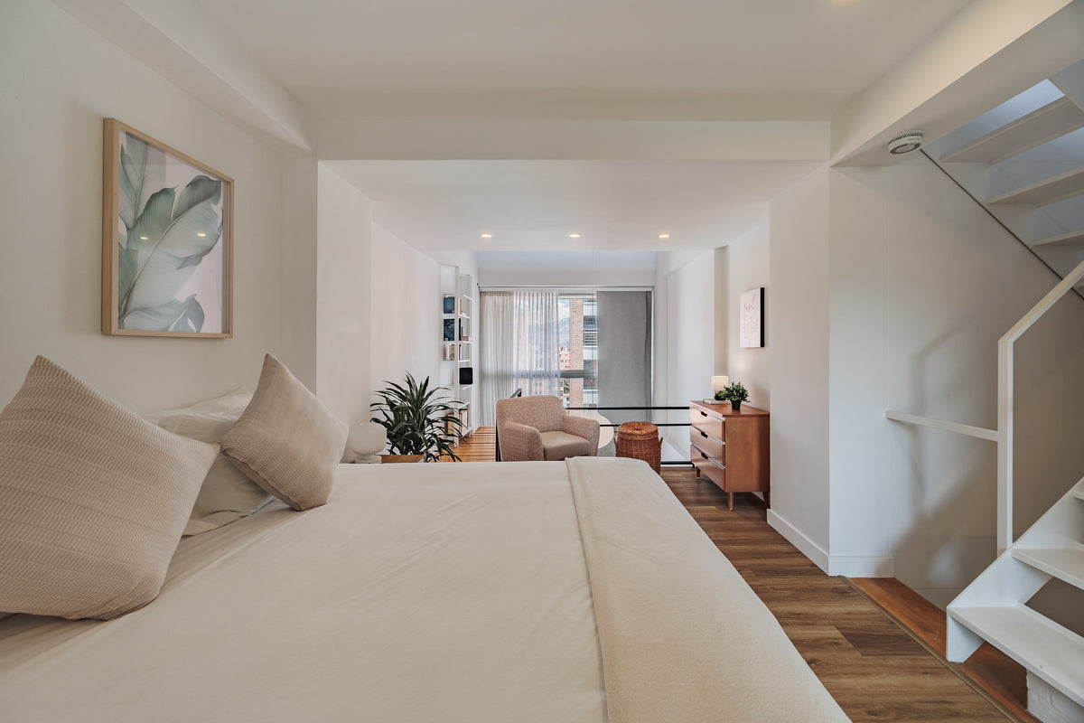 4-level penthouse in Laureles – near Parques del Río