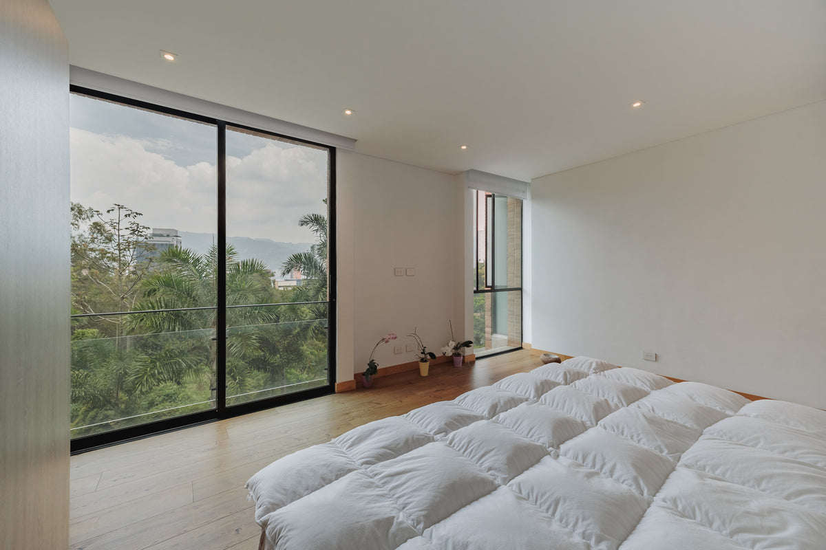 Apartamento Boutique 3BR con Terraza en Club Campestre – Diseño y Exclusividad en El Poblado