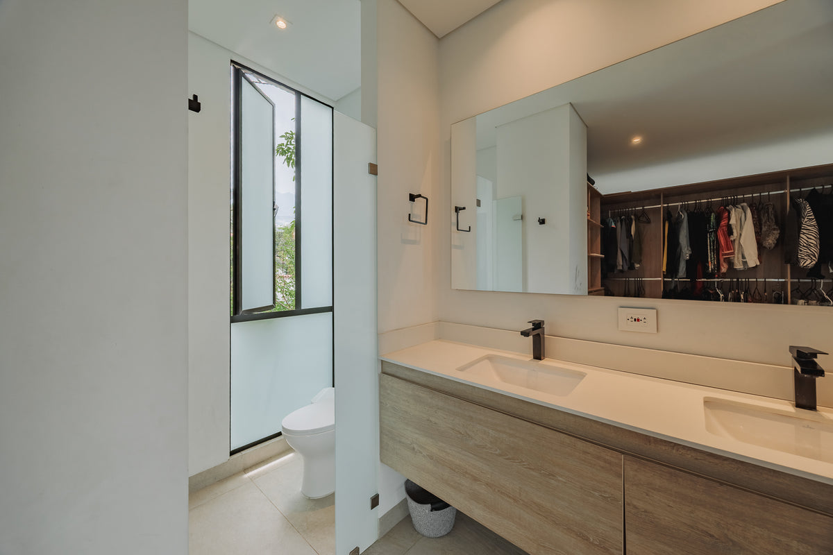 Apartamento Boutique 3BR con Terraza en Club Campestre – Diseño y Exclusividad en El Poblado