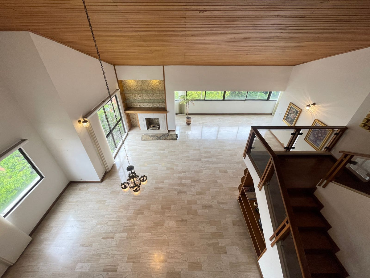 Penthouse Dúplex para Remodelar en Los Balsos – Vistas y Potencial en El Poblado