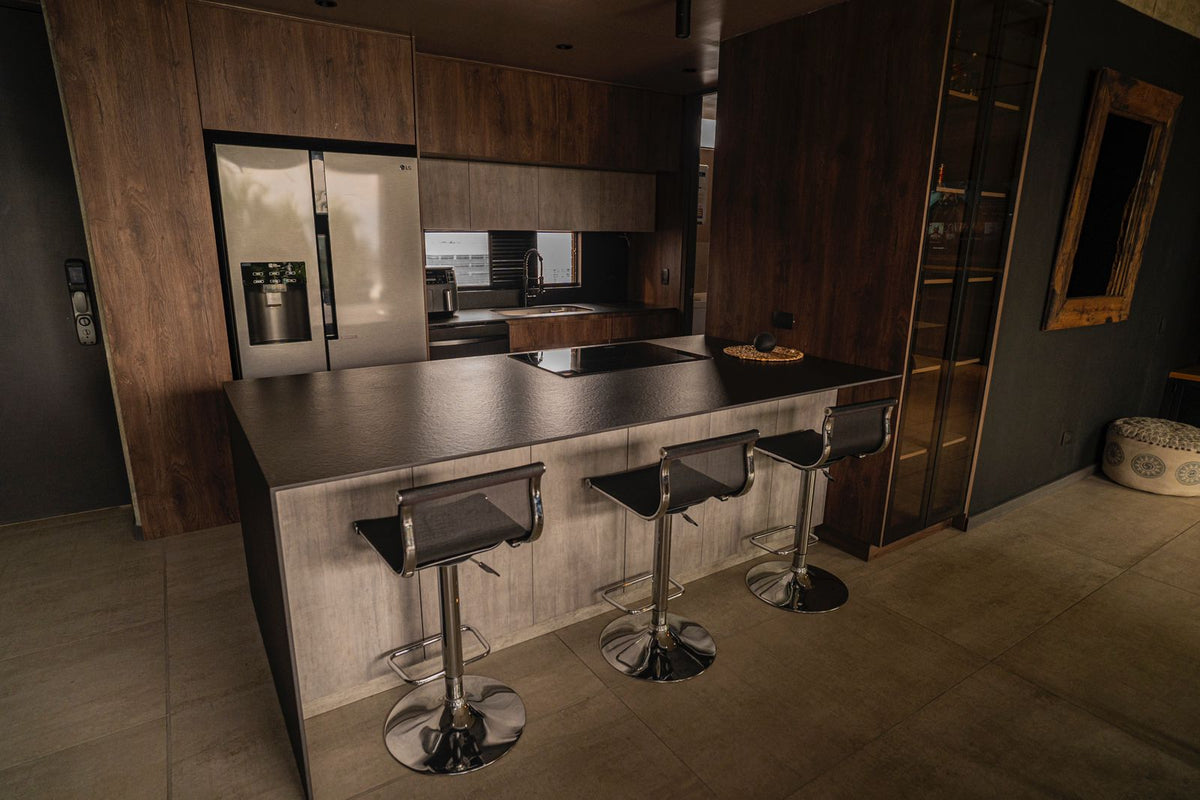 Penthouse Exclusivo con Terraza y Jacuzzi 1 BR Sector Loma de los Parra