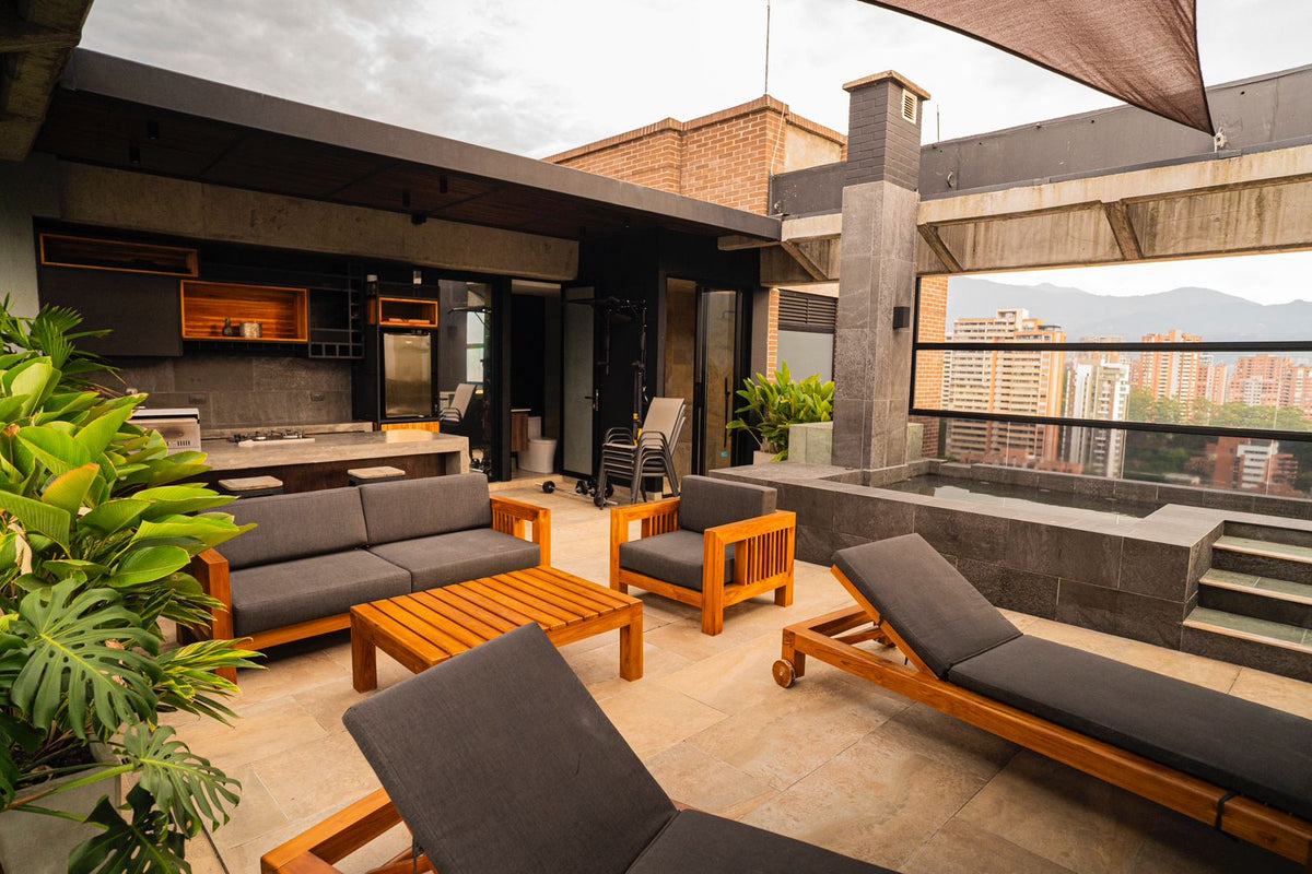 Penthouse Exclusivo con Terraza y Jacuzzi 1 BR Sector Loma de los Parra