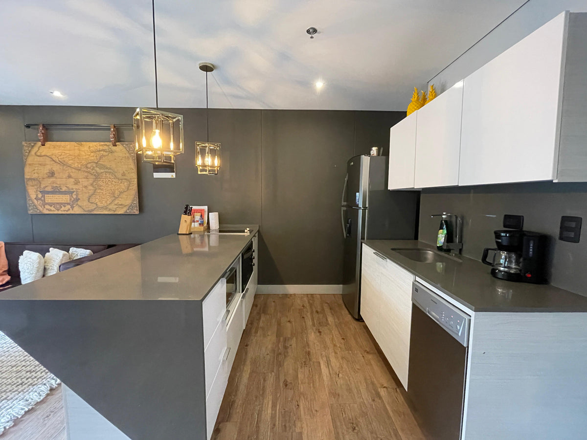 Apartamento Amoblado en Las Lomas, El Poblado – Ideal para Inversión en Rentas Cortas