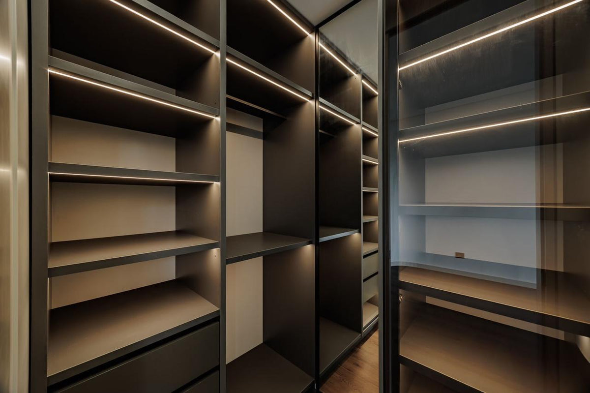 Exclusive Apartment in El Poblado, Near the Country Club – Private Terrace and Comfort