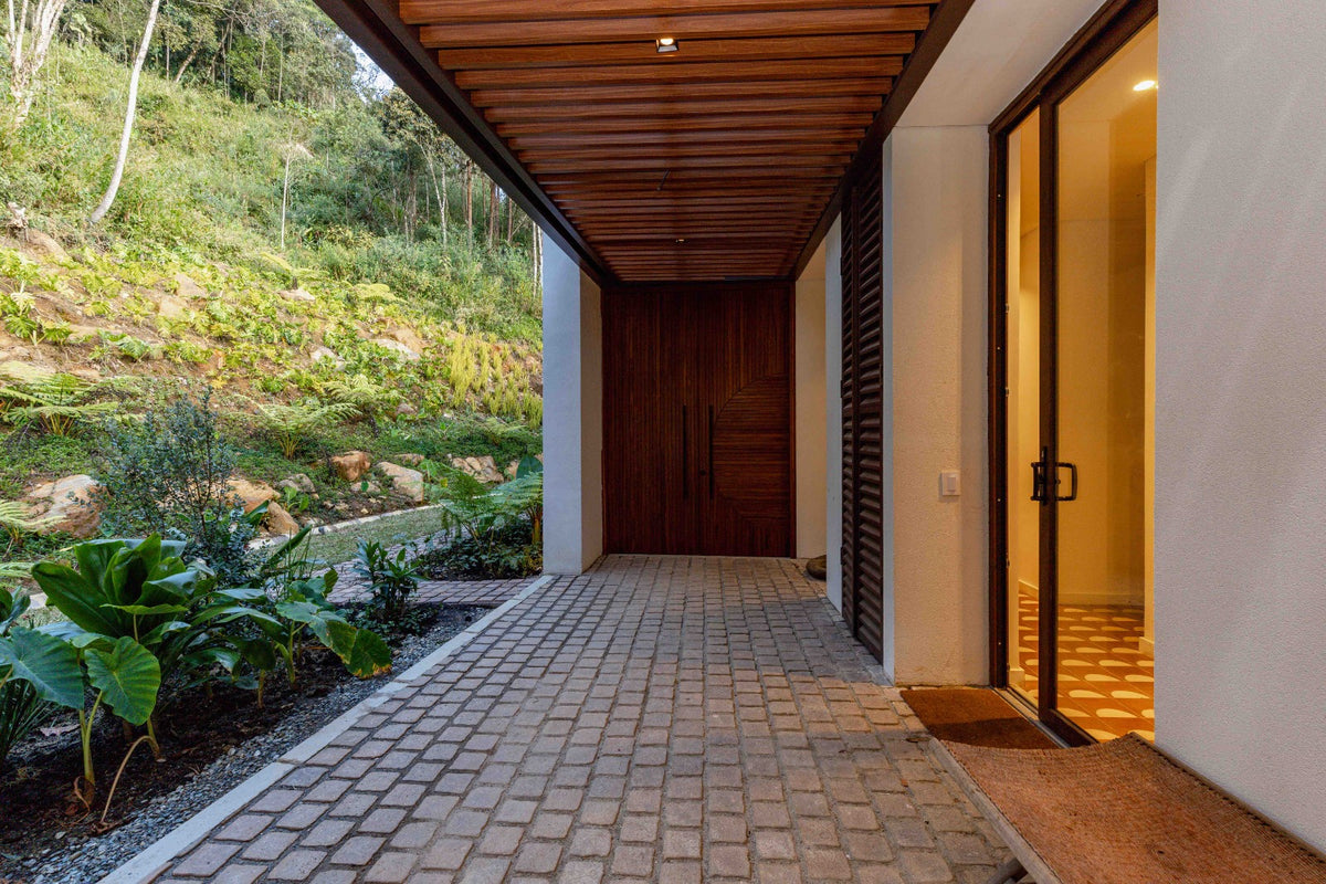 Casa de Lujo con Dos Viviendas en Las Palmas – Exclusividad, Naturaleza y Tecnología