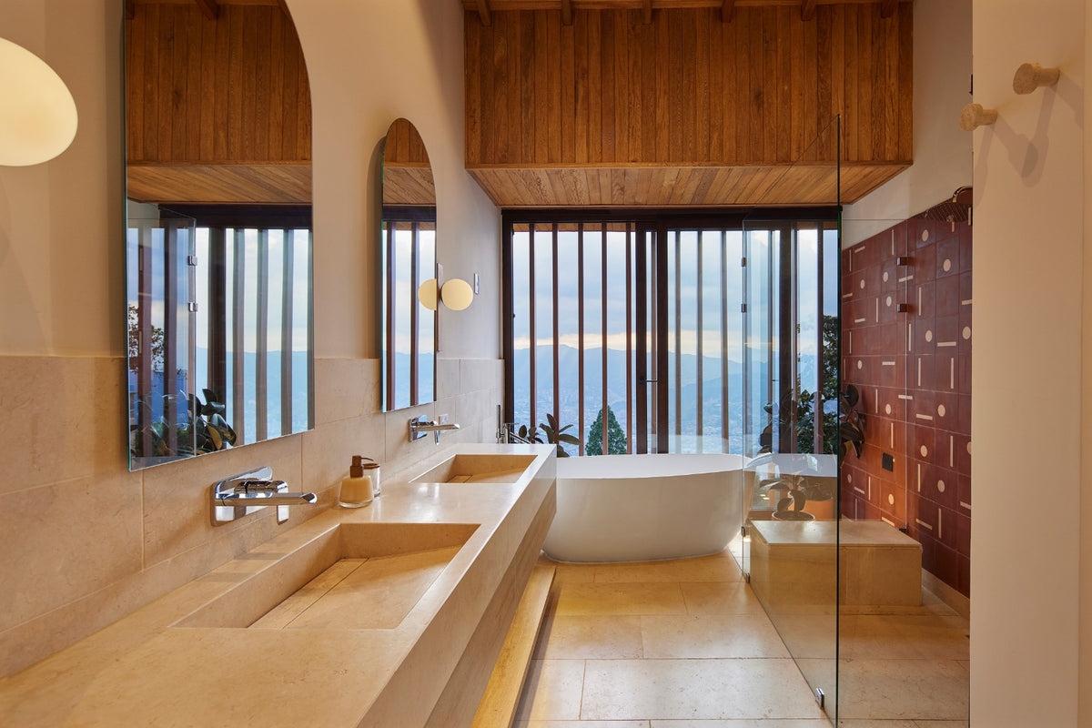 Casa de Lujo con Dos Viviendas en Las Palmas – Exclusividad, Naturaleza y Tecnología