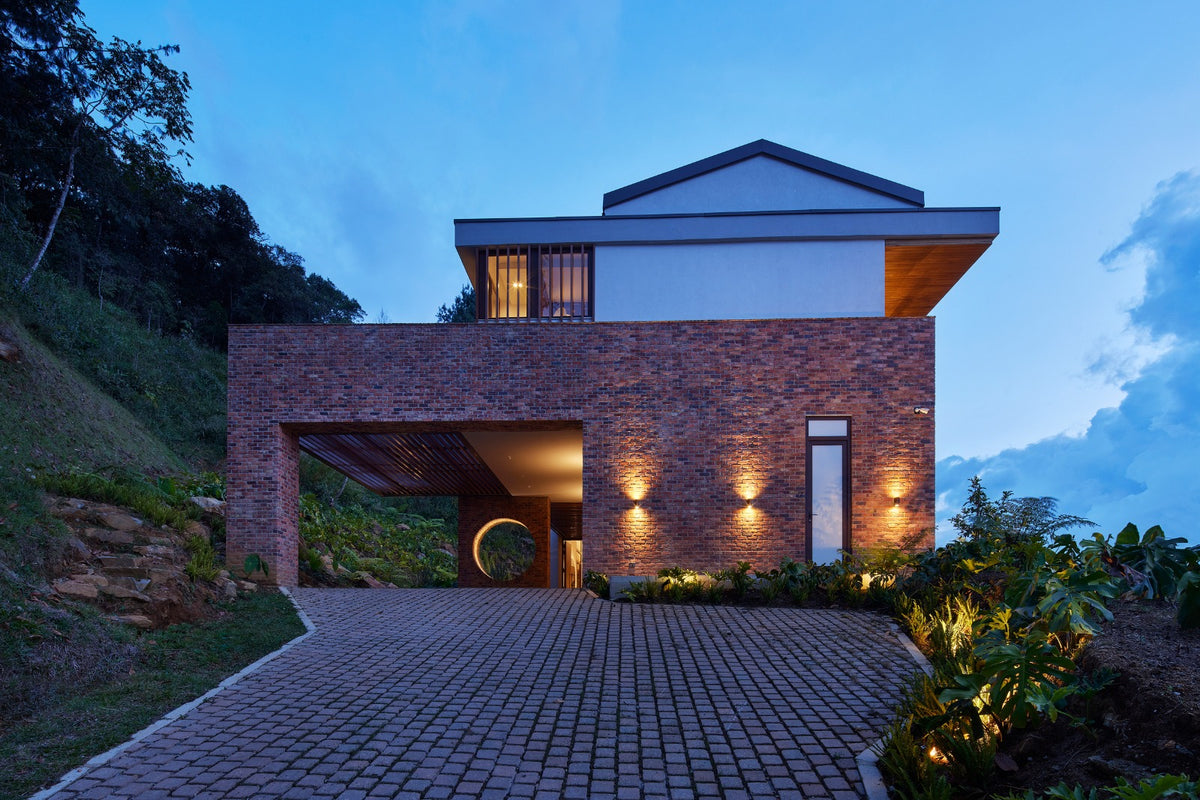 Casa de Lujo con Dos Viviendas en Las Palmas – Exclusividad, Naturaleza y Tecnología