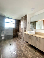 Apartamento Oportunidad para remodelar cerca de la Clínica Medellín del Poblado 4 BR