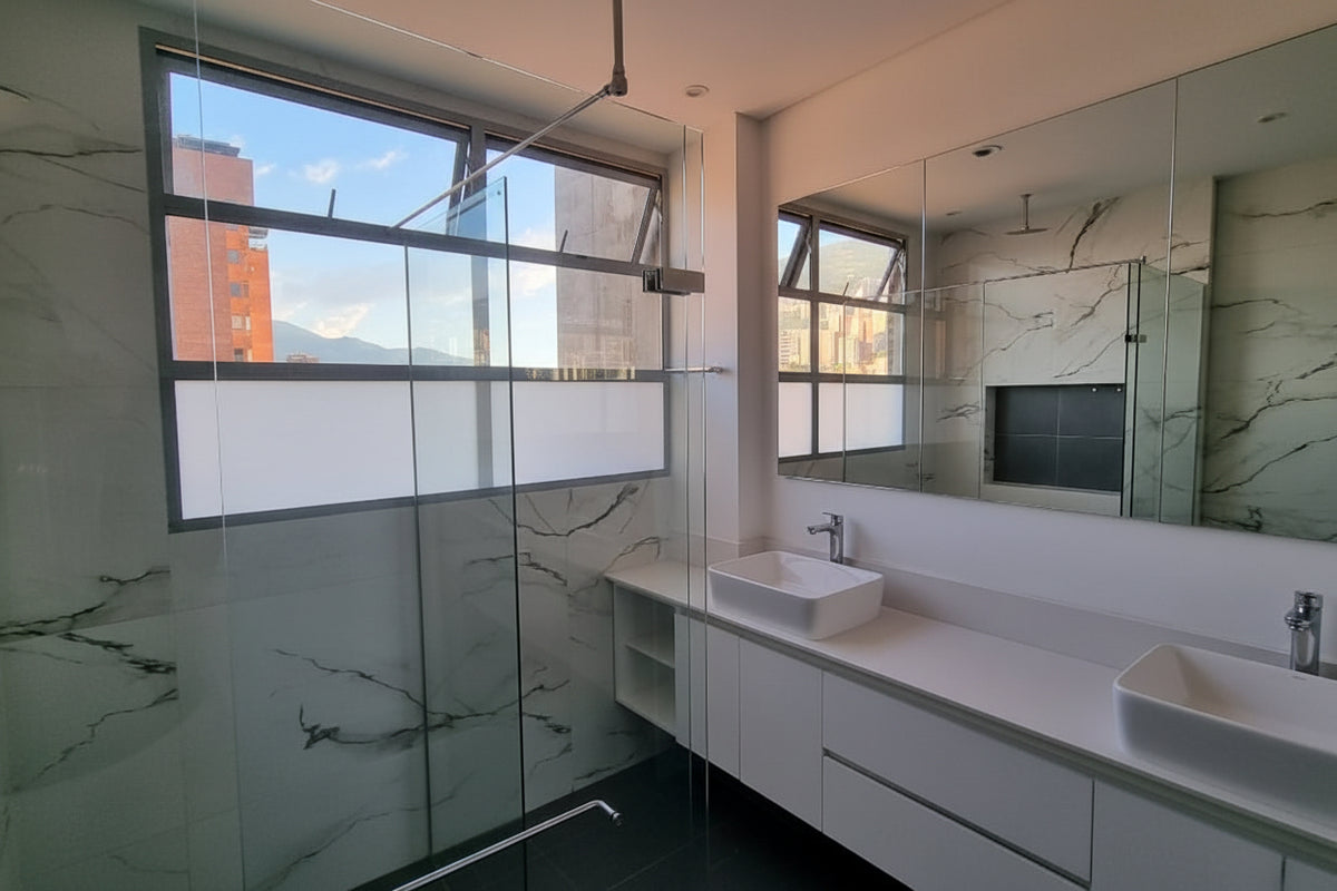 Apartamento en El Poblado, 230 m² – Piso alto en sector Lalinde