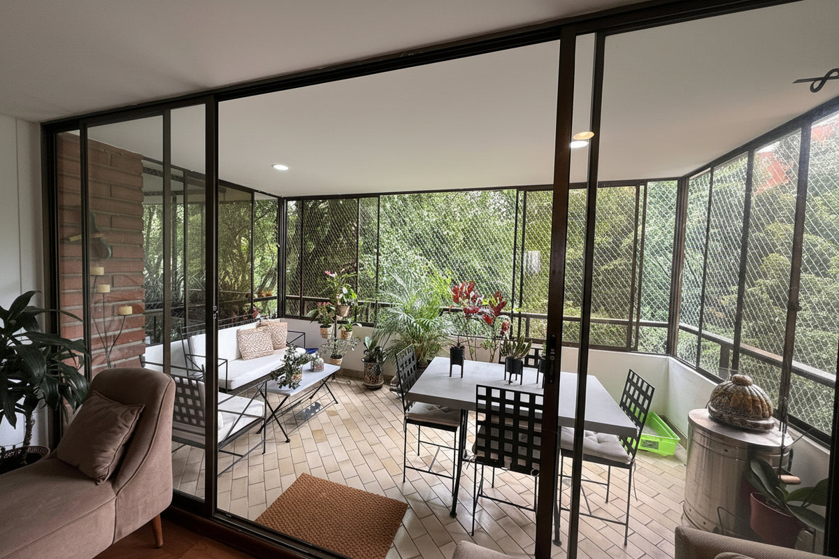 Apartamento amplio para remodelar en La Tomatera, cerca de La 10 y El Tesoro