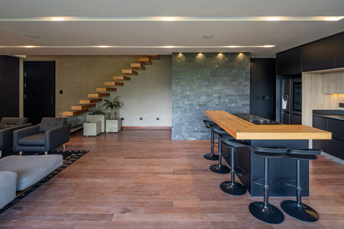 Apartamento dúplex en San Lucas, El Poblado – 170 m² con vista verde y amplios balcones