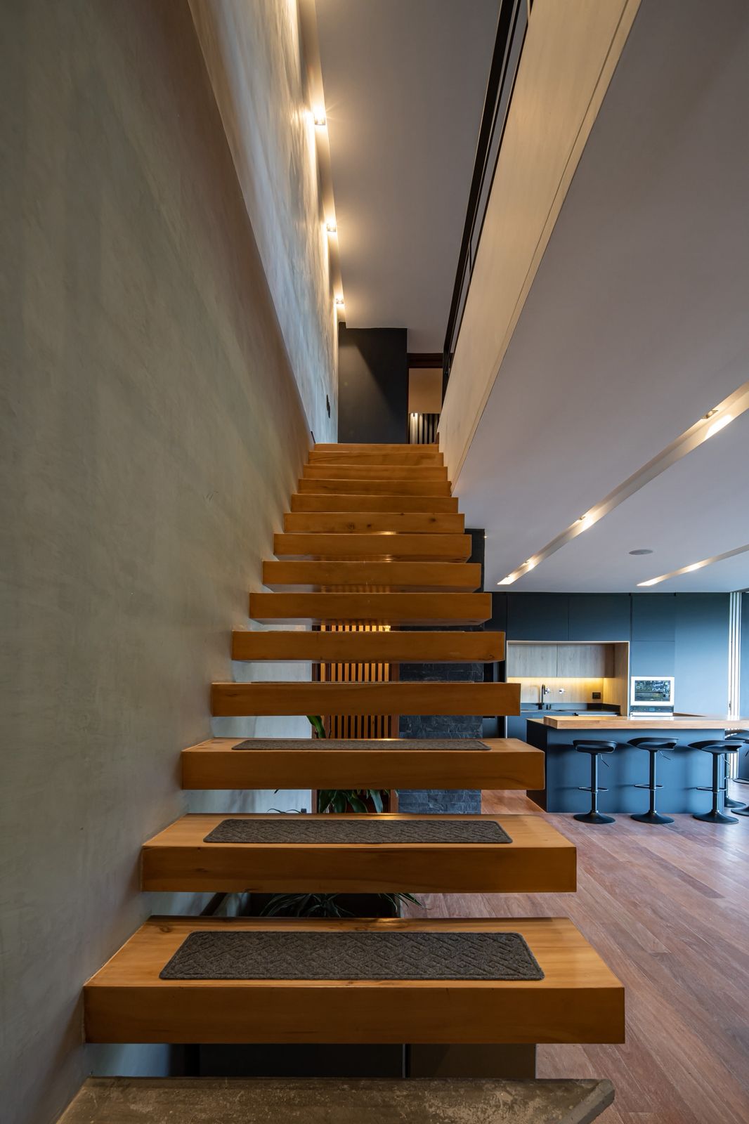 Apartamento dúplex en San Lucas, El Poblado – 170 m² con vista verde y amplios balcones