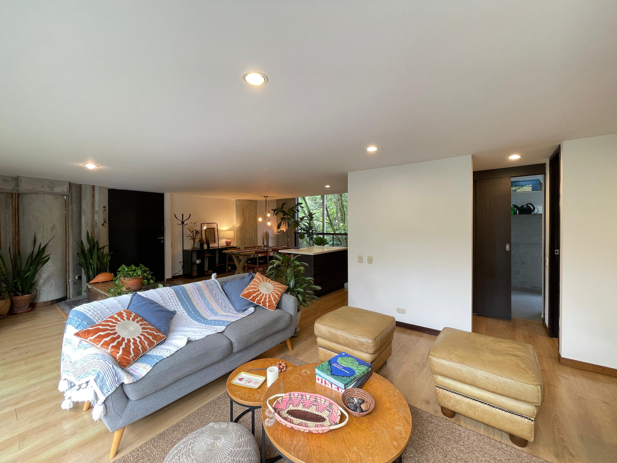 Apartment in El Tesoro Sector, 2 bedrooms, surrounded by nature