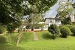 Casa de campo en la ciudad para Remodelar con Gran Lote de 1.155 m² en El Poblado