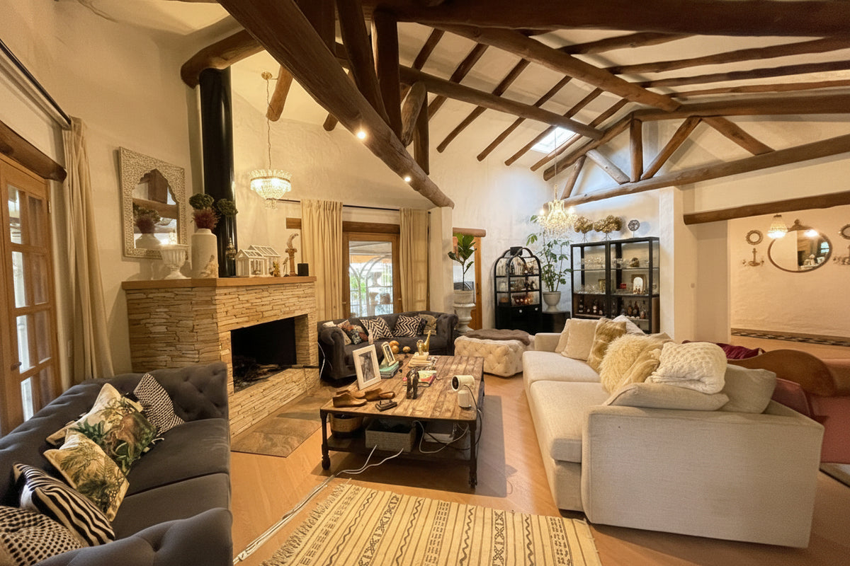 Casa de Campo de Lujo con Lote de 4.400 m² | Alto de las Palmas