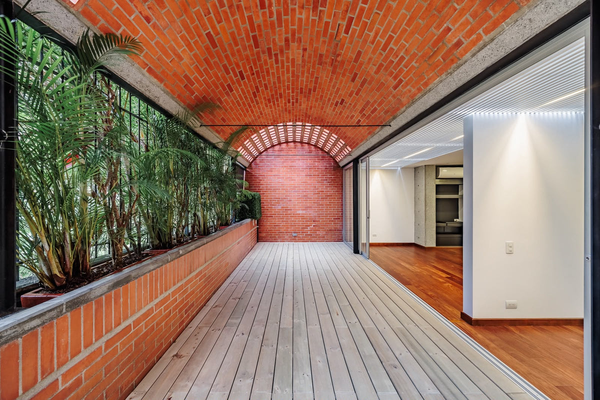 Apartamento de 167 m² con terrazas, estudio y cocina abierta en La Florida, El Poblado