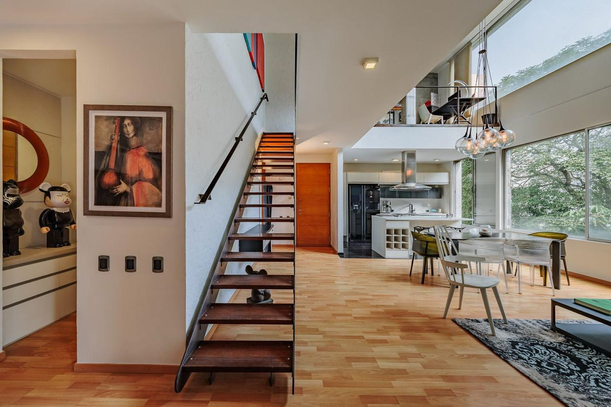 Penthouse Duplex en Provenza con Estilo Industrial 1 BR + estudio