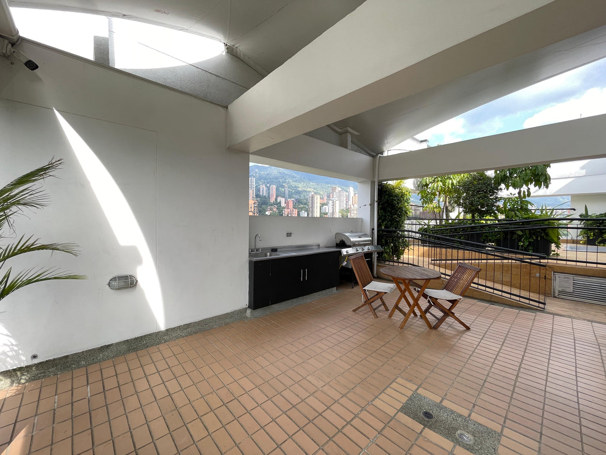 Apartamento Sector Milla de Oro con Vista a la ciudad 2 BR