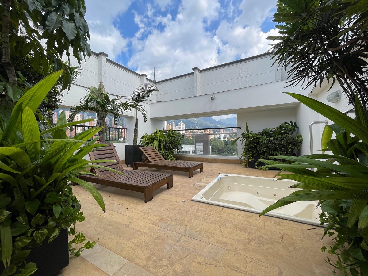 Apartamento Sector Milla de Oro con Vista a la ciudad 2 BR