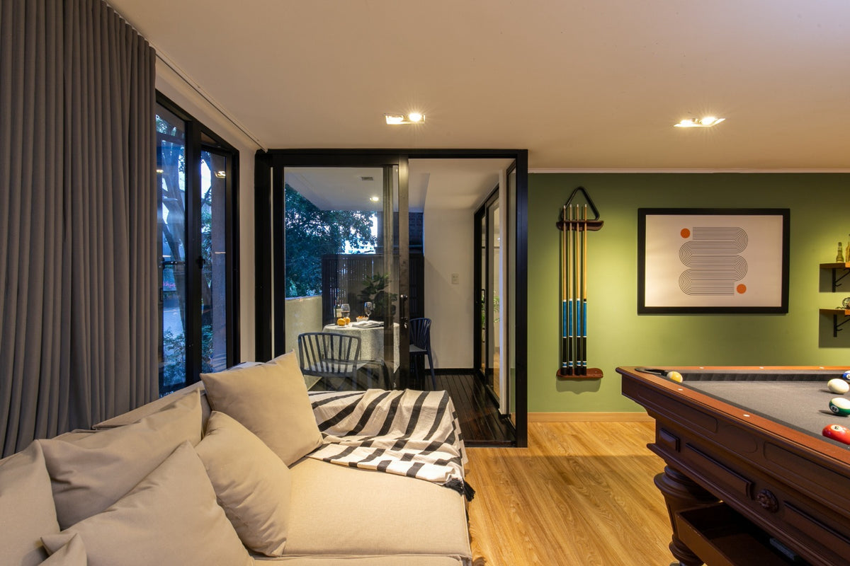 Remodeled investment apartment for short-term rentals Calle 10 El Poblado 4 BR