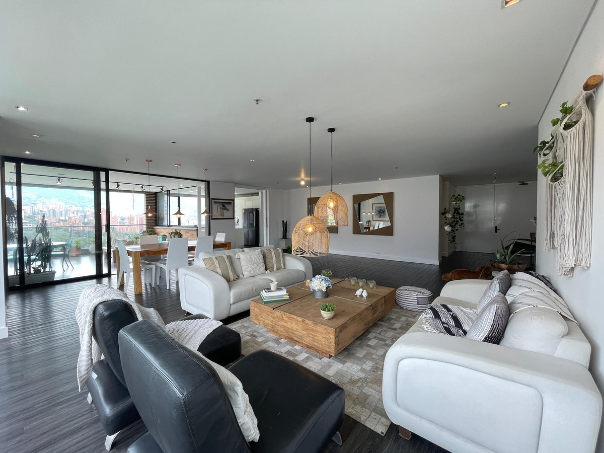 Apartamento con vista Panorámica Sector Los Balsos 3 BR