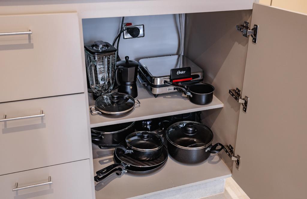 1BR Loft 5 minutes from Lleras Park