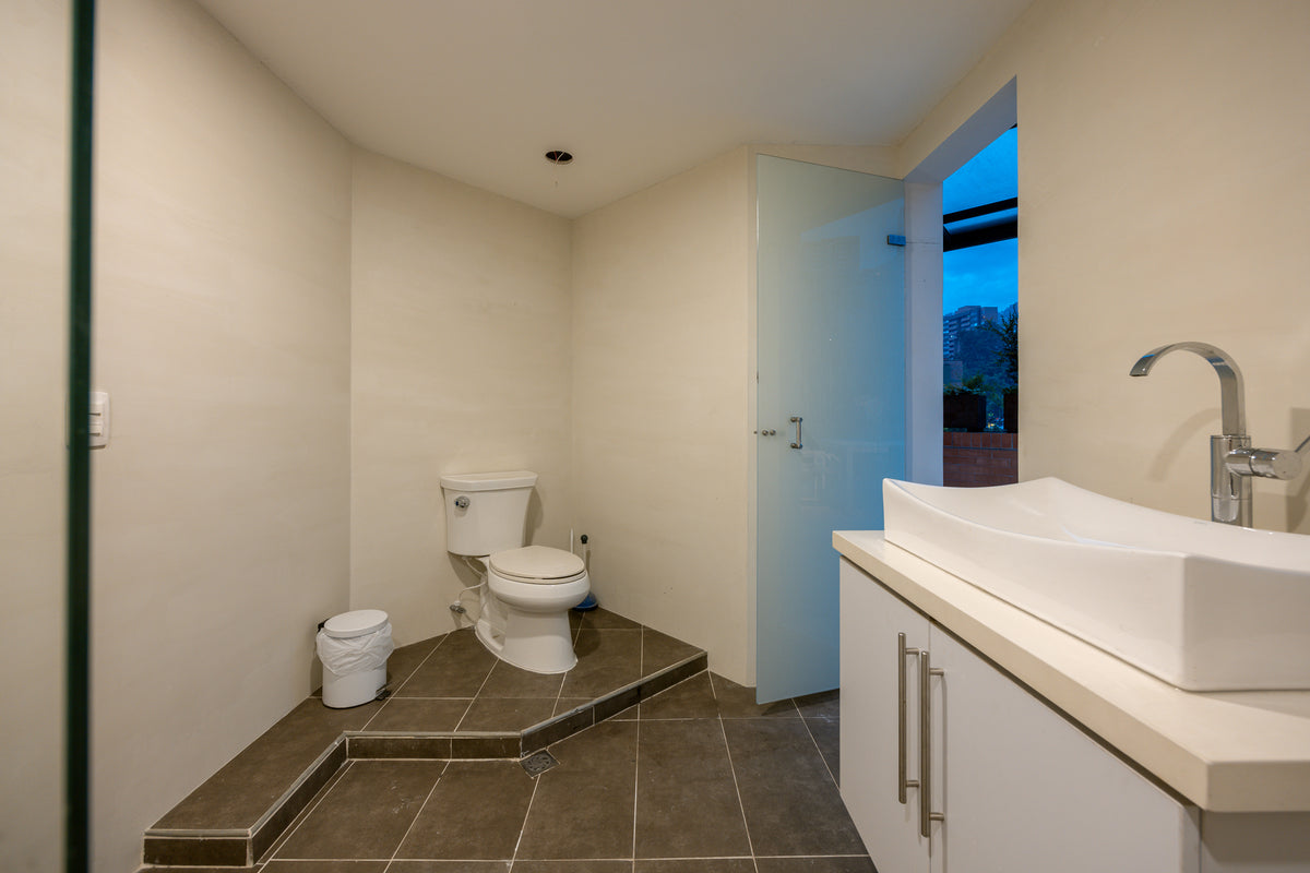 Penthouse Duplex con Rooftop, Jacuzzi & Turco Sector Provenza 3 BR