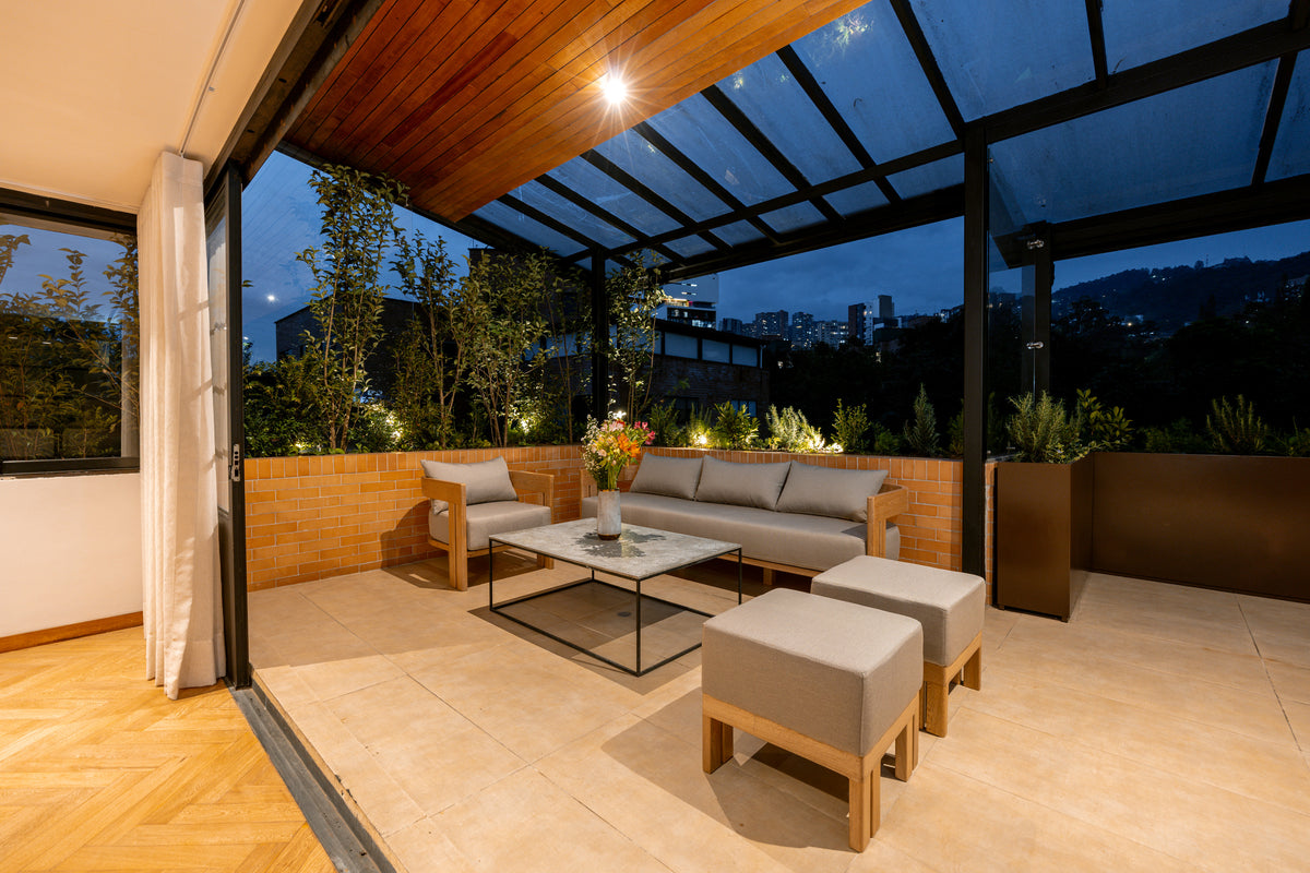 Penthouse Duplex con Rooftop, Jacuzzi & Turco Sector Provenza 3 BR