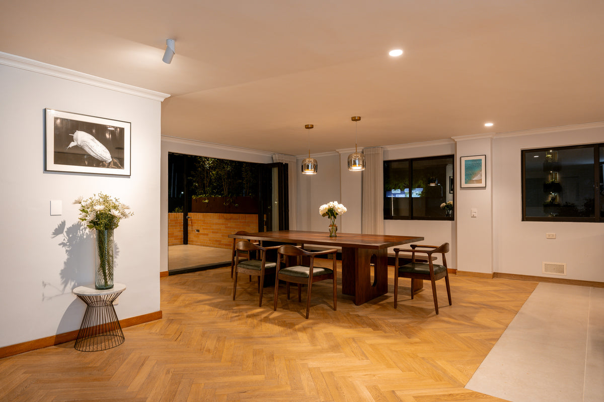 Penthouse Duplex con Rooftop, Jacuzzi & Turco Sector Provenza 3 BR