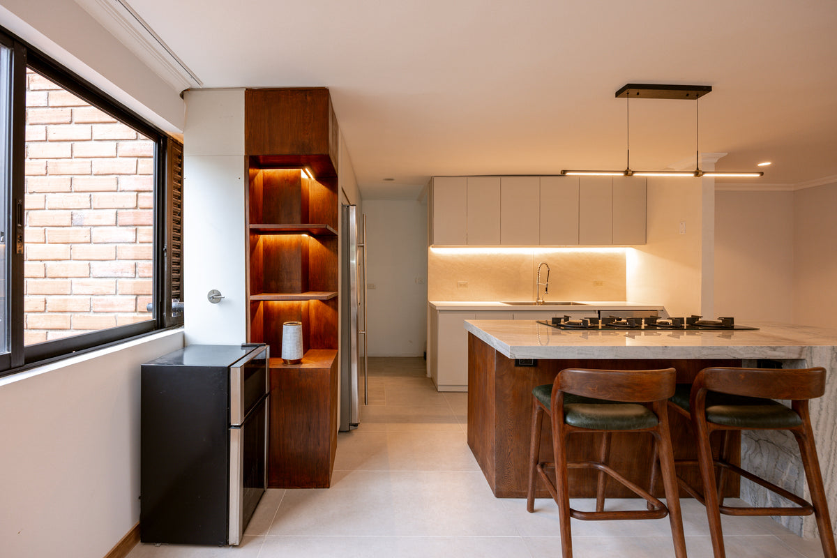 Penthouse Duplex con Rooftop, Jacuzzi & Turco Sector Provenza 3 BR