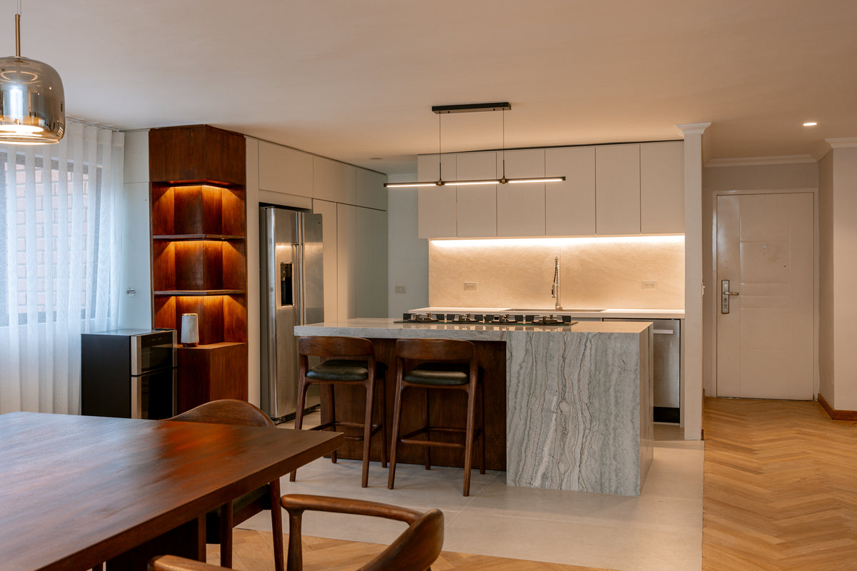 Penthouse Duplex con Rooftop, Jacuzzi & Turco Sector Provenza 3 BR